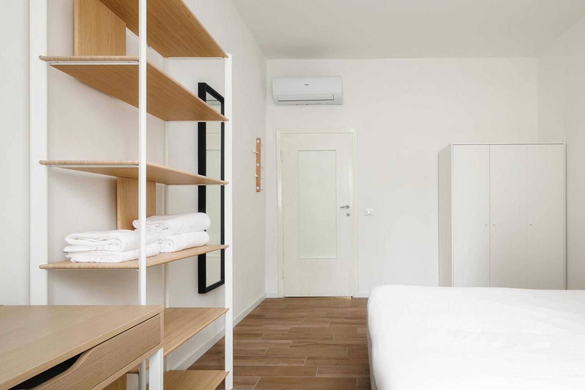 Apartment Joivy Welcoming 3-bed Flat Near Mudec Museum *